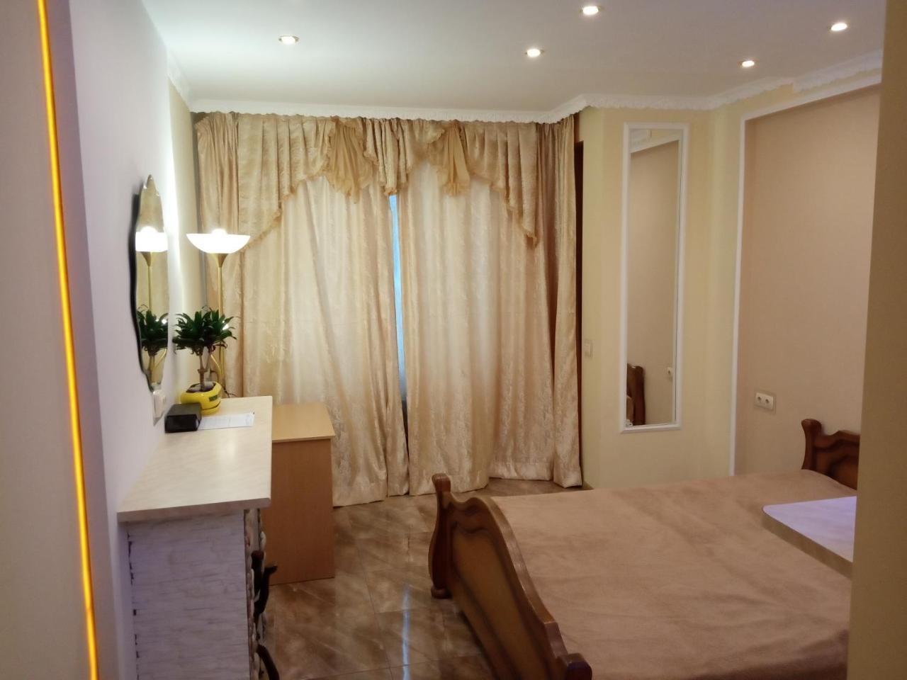 Ferienwohnung Коломийський Провулок 17/31А Kiew Exterior foto
